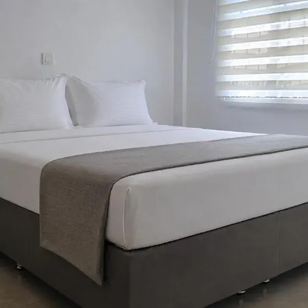 Esperides Pearl Luxury Seafront By Dm Hospitality *